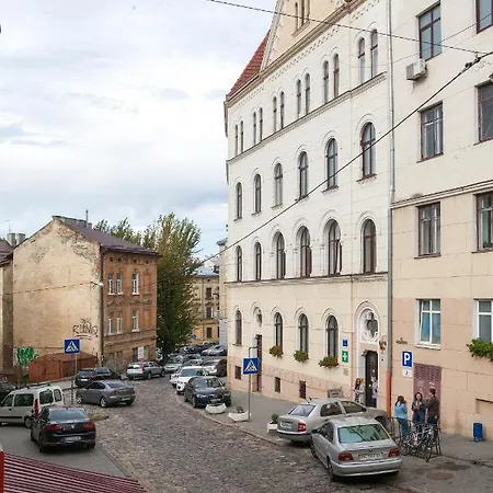 Center Апартаменти